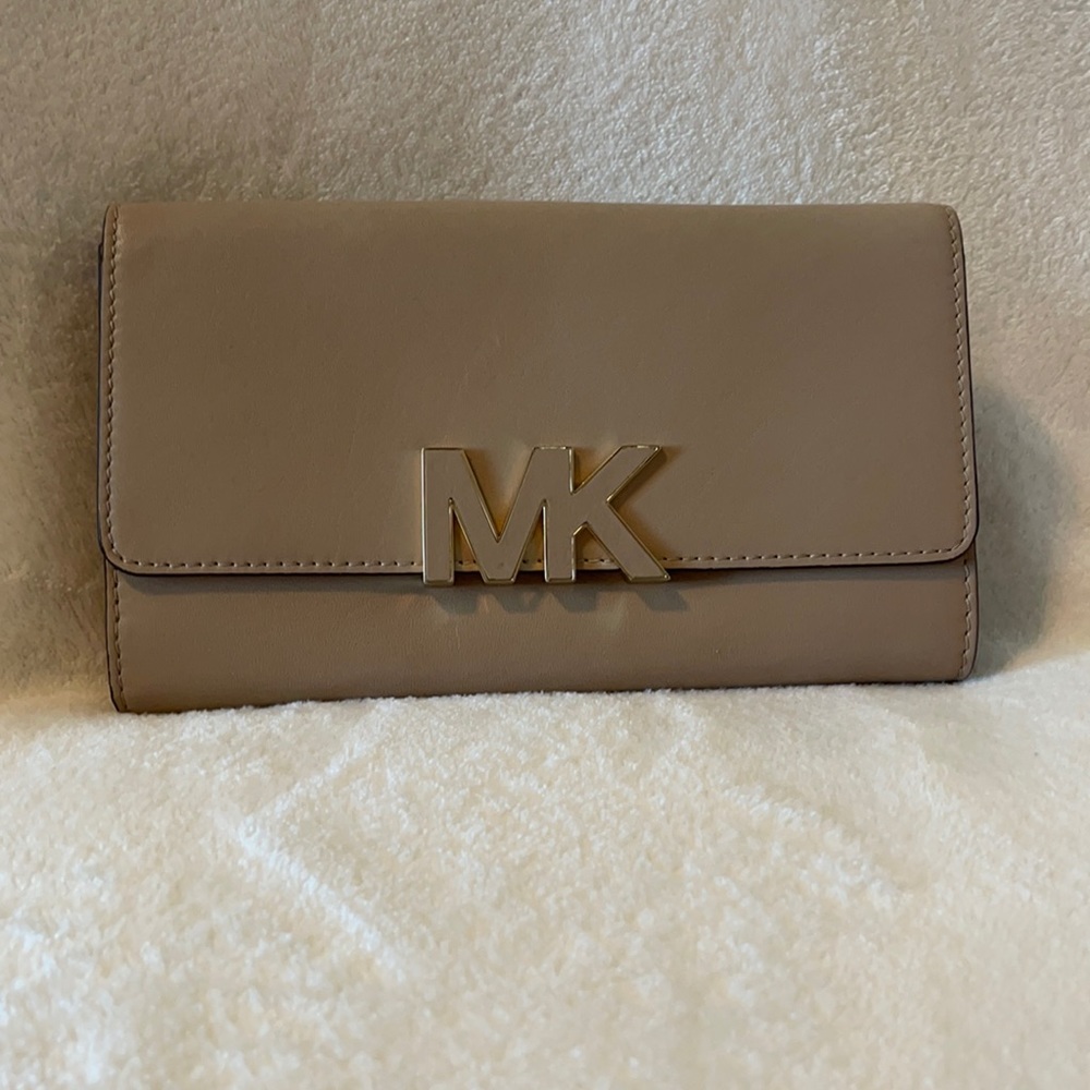 Michael Kors Leather Wallet